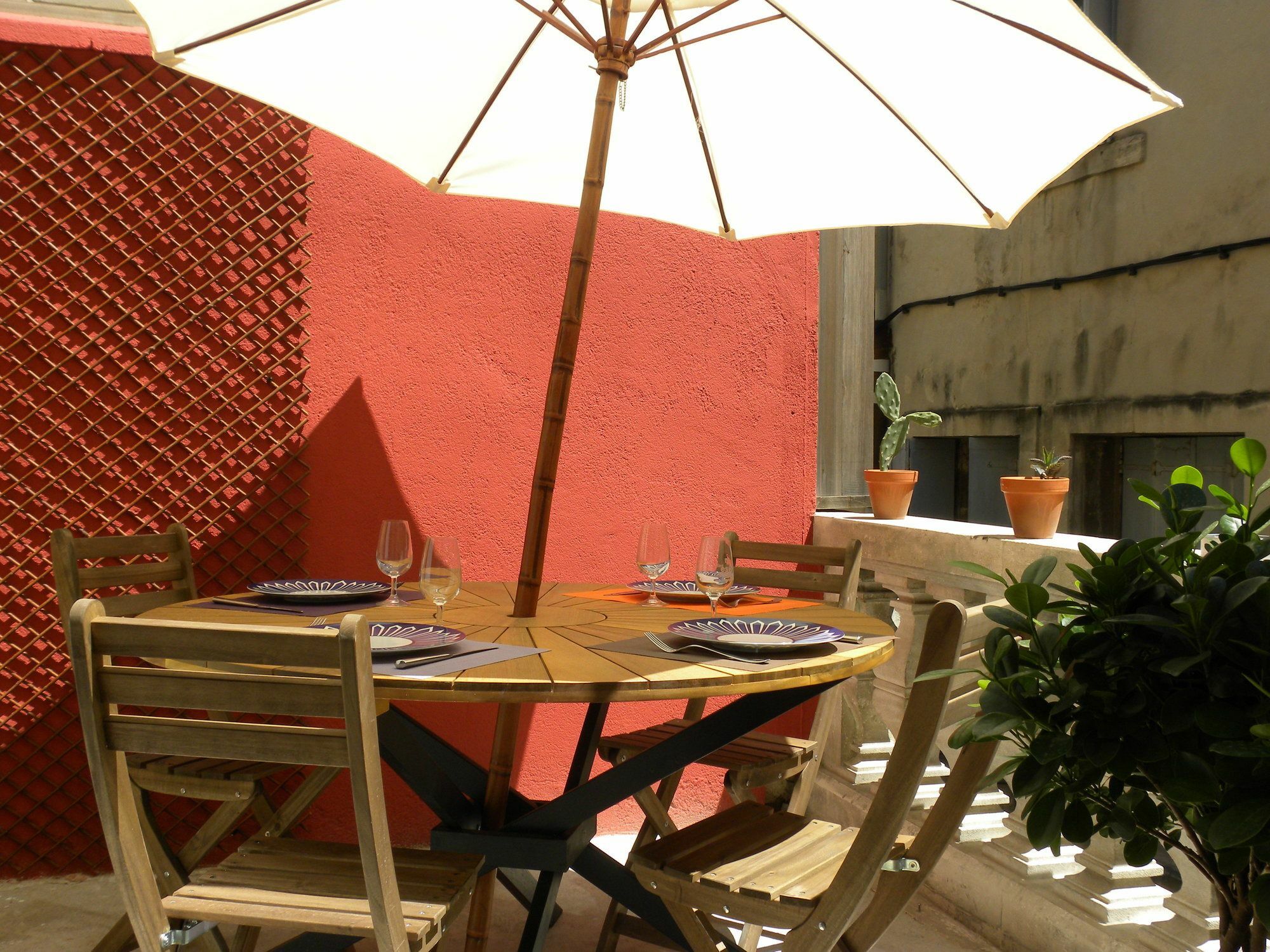 La Terrasse Du Marche Aux Fleurs Montpellier Exterior foto